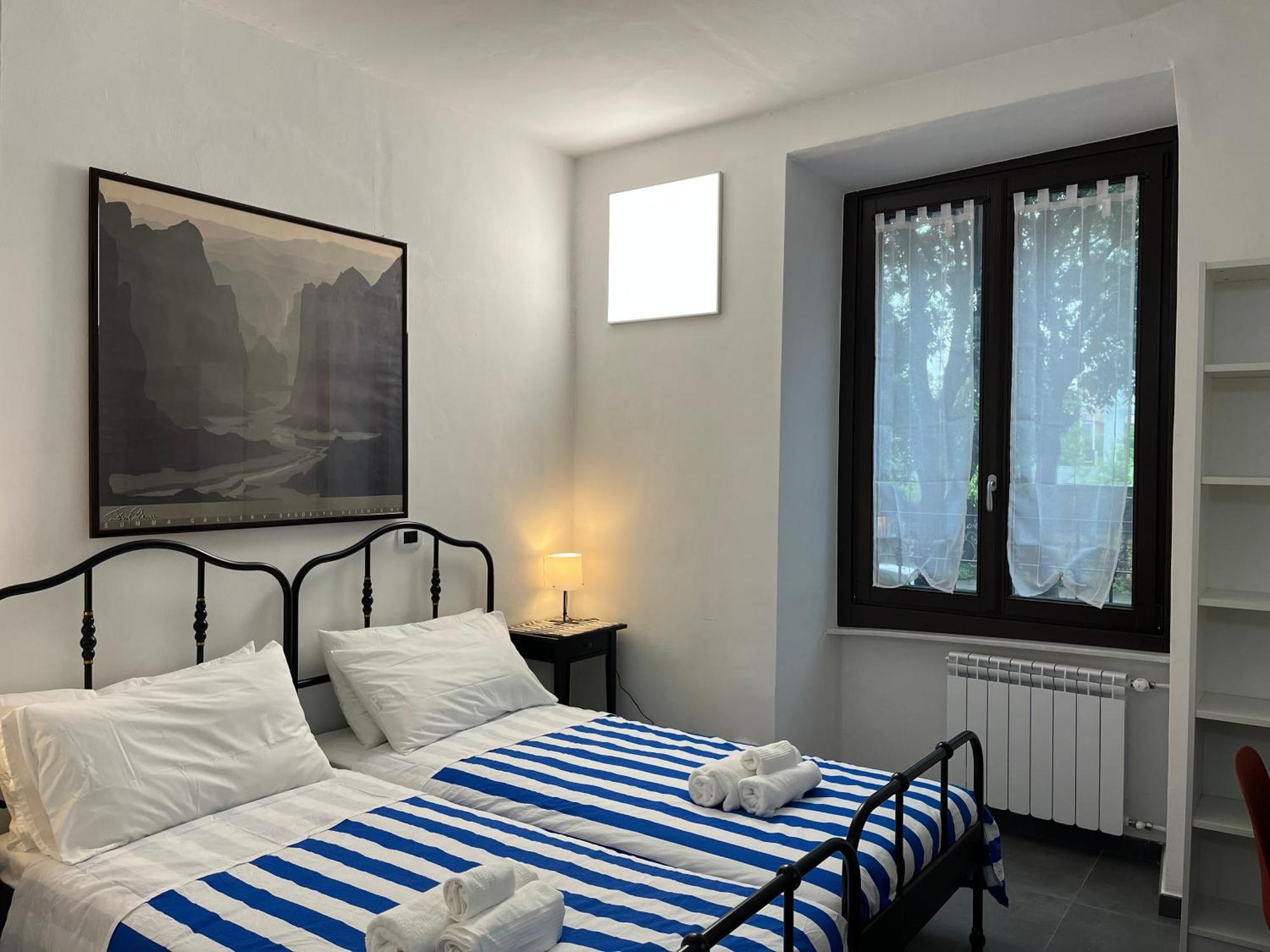 Porta Susa Rooms - Camere Porta Susa Турин Екстер'єр фото