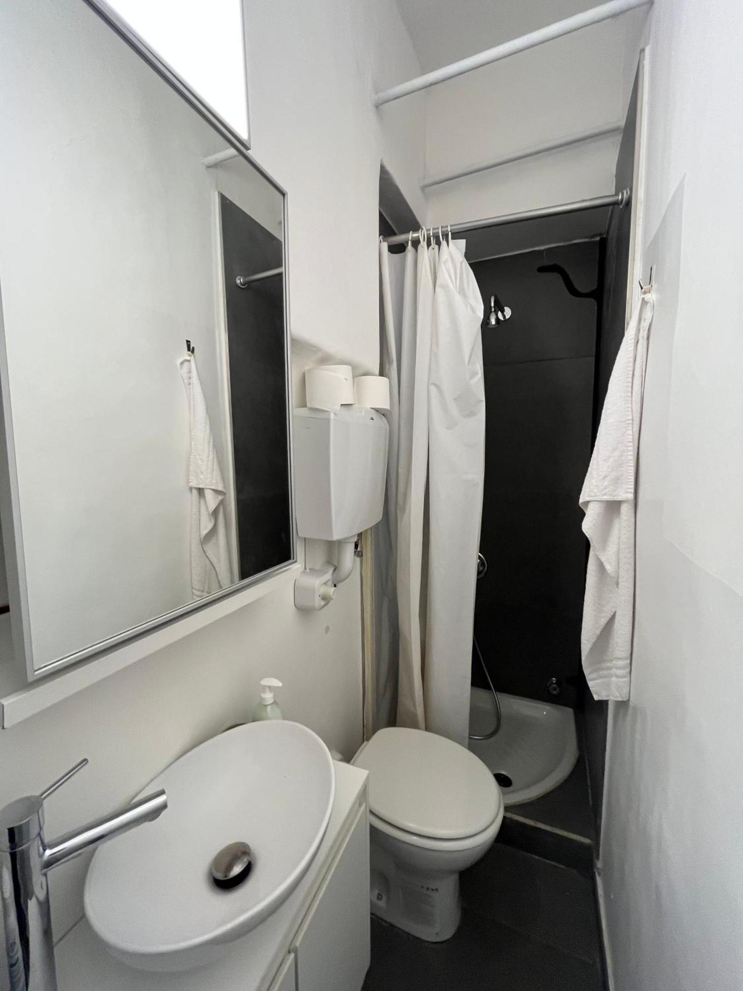 Porta Susa Rooms - Camere Porta Susa Турин Екстер'єр фото