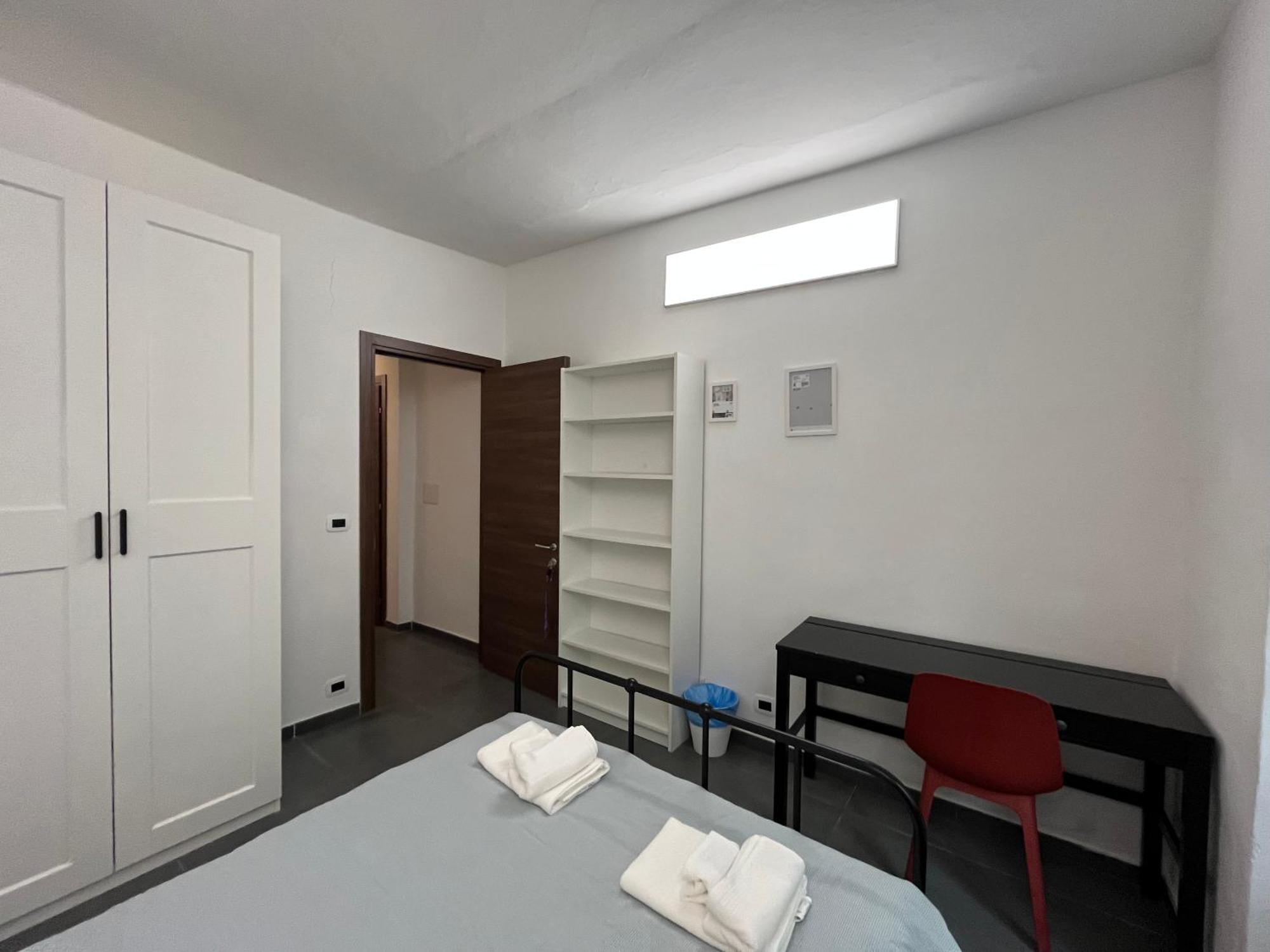 Porta Susa Rooms - Camere Porta Susa Турин Екстер'єр фото