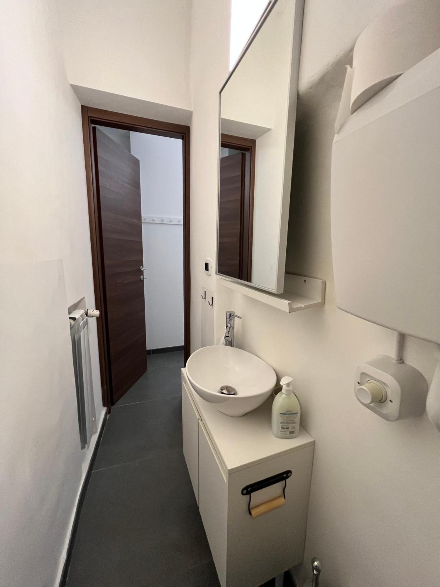 Porta Susa Rooms - Camere Porta Susa Турин Екстер'єр фото