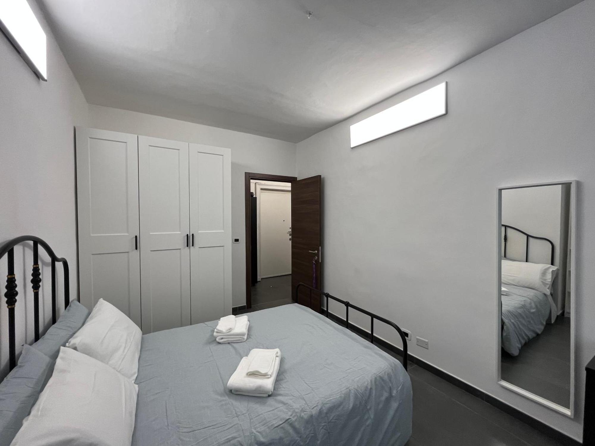 Porta Susa Rooms - Camere Porta Susa Турин Екстер'єр фото